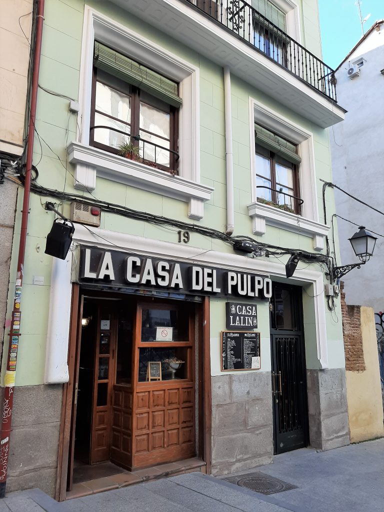 Ravintola Madridissa Espanjassa